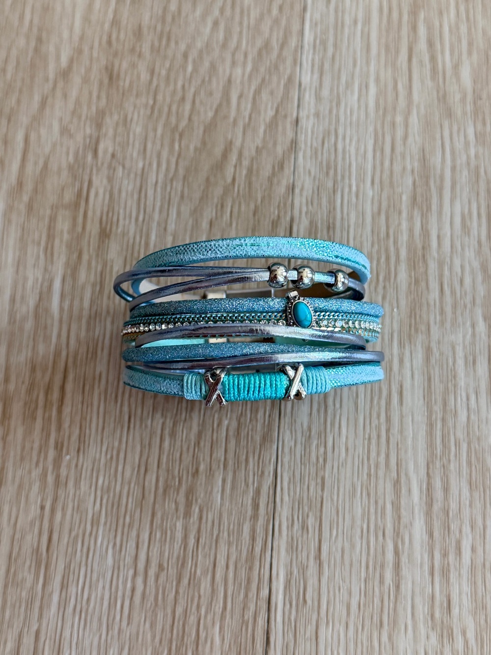 Womens Bohemian Multilayer Leather Wrap Magnetic Close Cuff Bracelet Aqua Silver